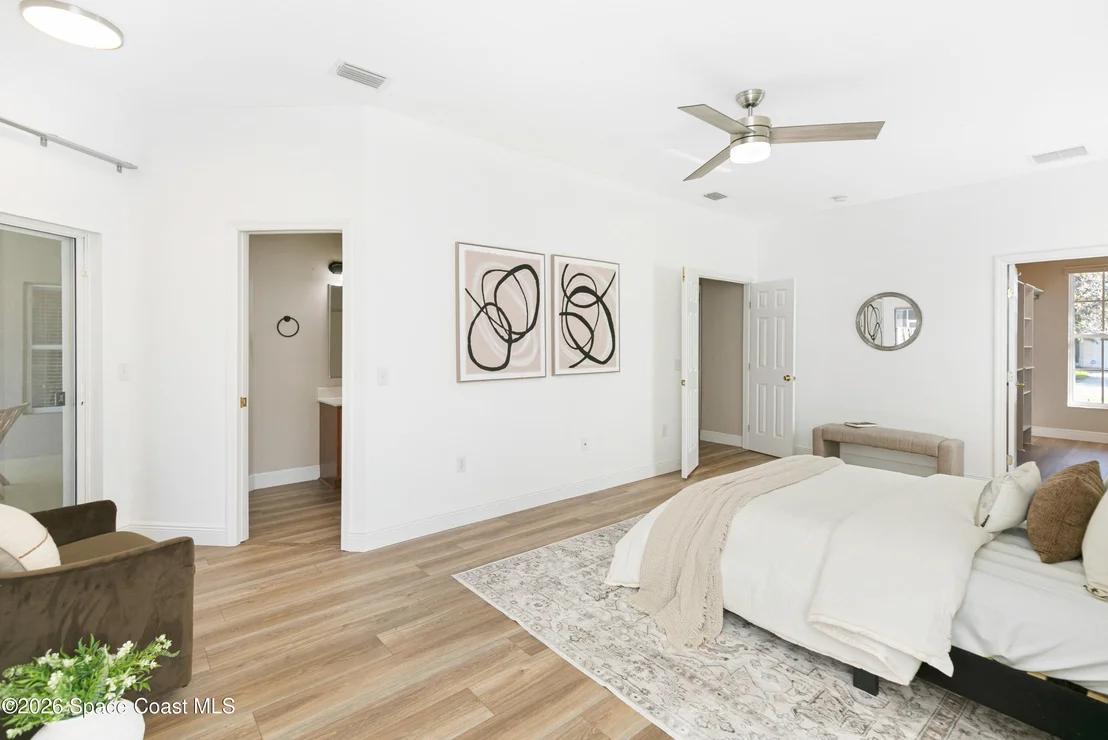 Photo of 470 Stonehenge Circle