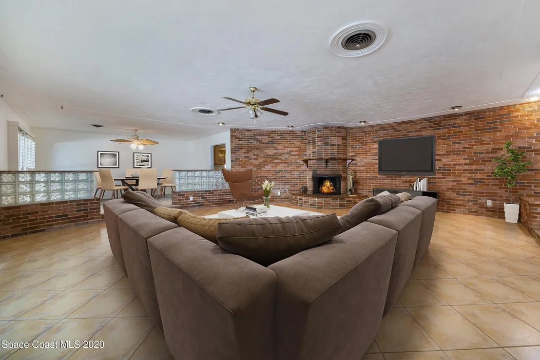 Photo of 420 Wayne Avenue