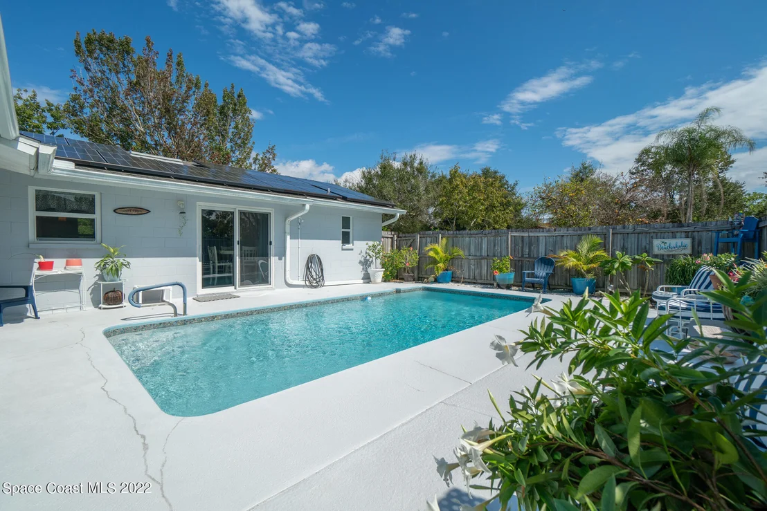 Photo of 1051 Fenway Drive