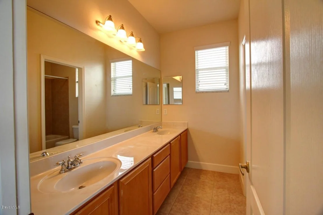 Photo of 3316 Peninsula Circle