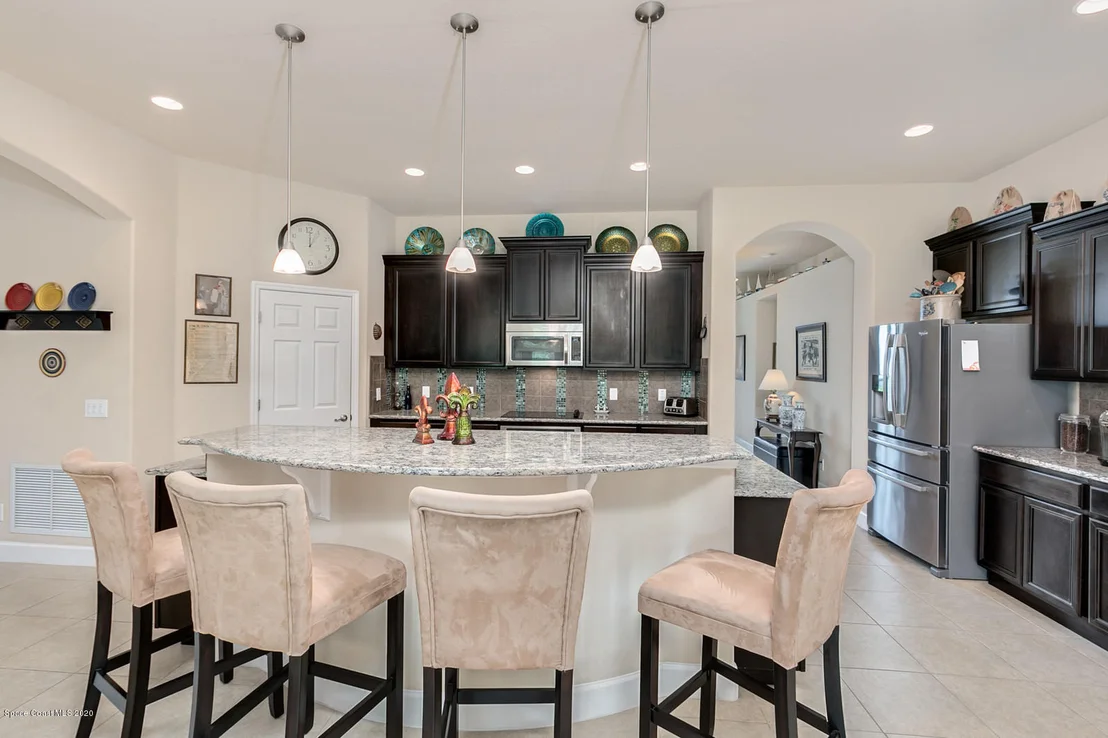 Photo of 1338 Outrigger Circle