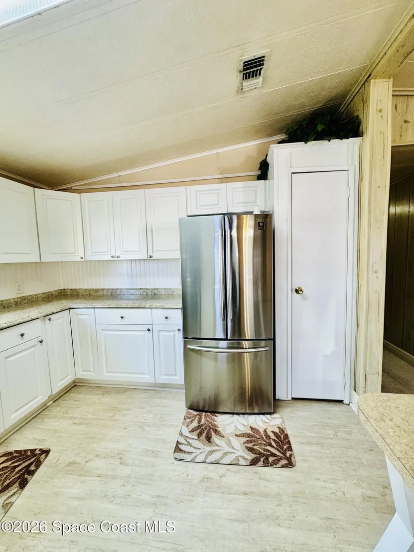 Photo of 4426 Twin Lakes Drive