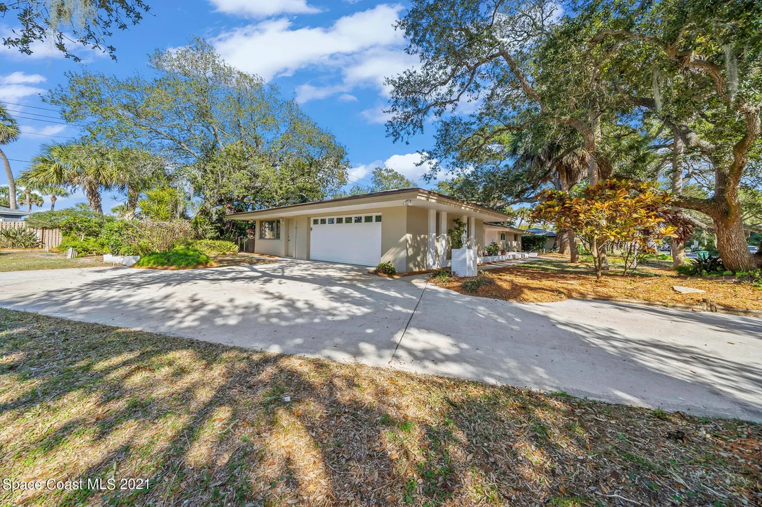 Photo of 580 Watson Drive