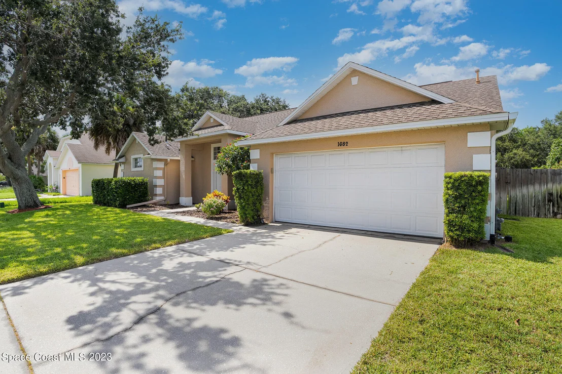 Photo of 1682 Rustic Way