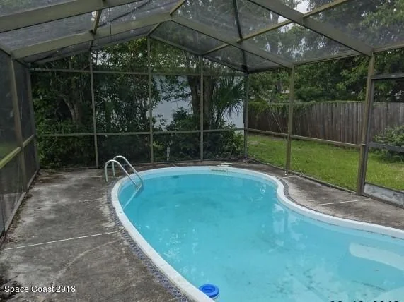 Photo of 1816 Poinsetta Boulevard