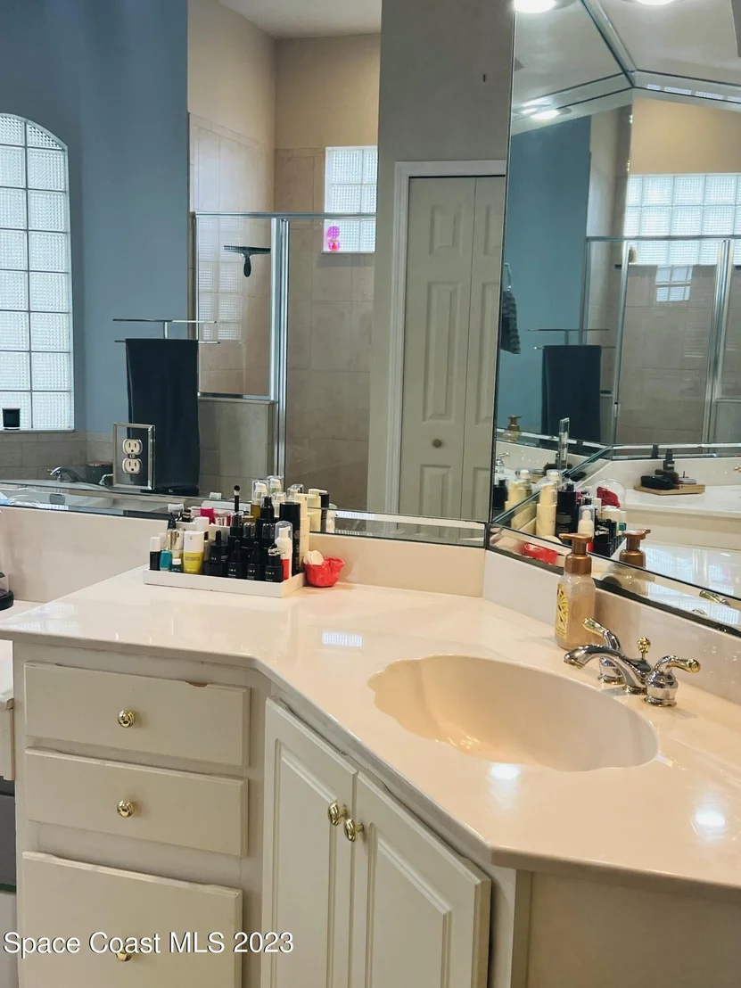 Photo of 3231 Windsor Estates Drive