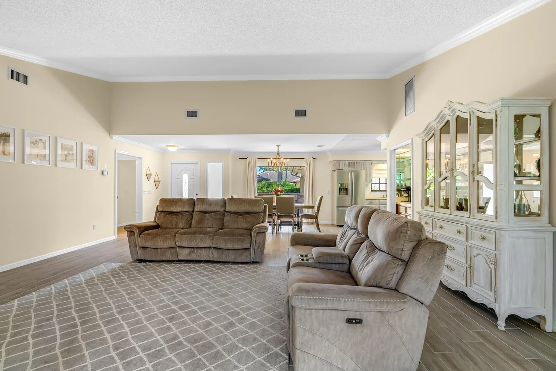 Photo of 128 Prestwick Circle
