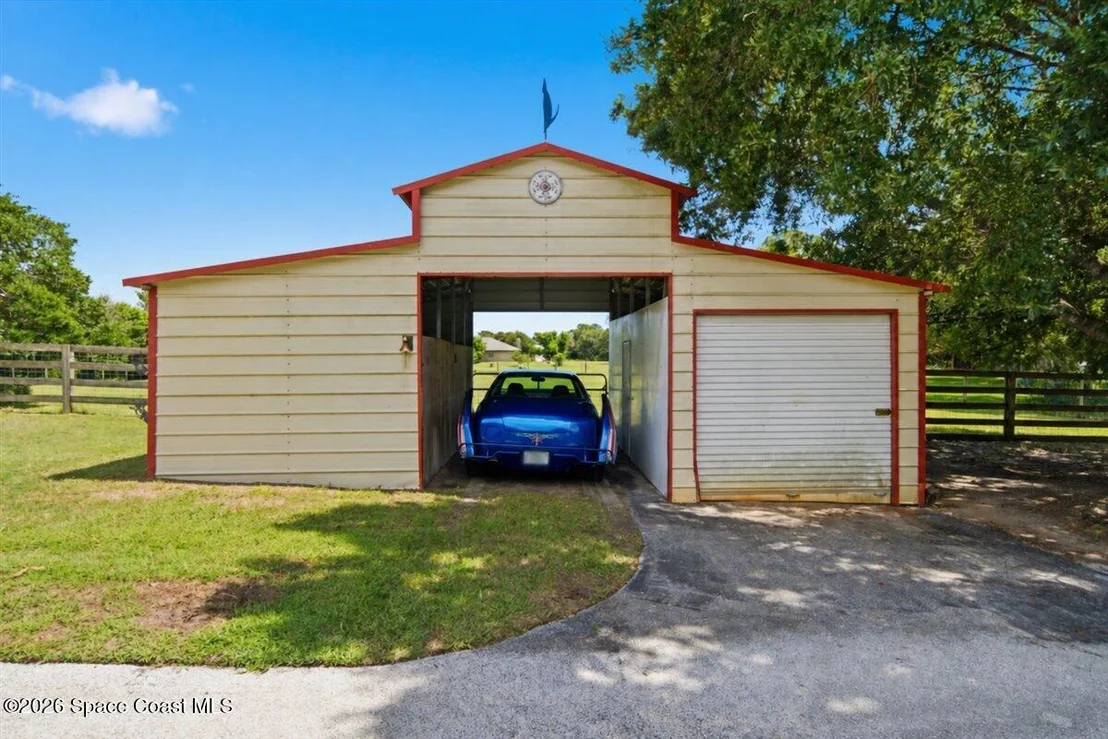 Photo of 2785 Beran Lane