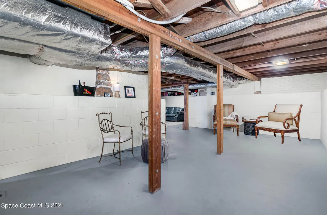 Photo of 40 Barton Avenue