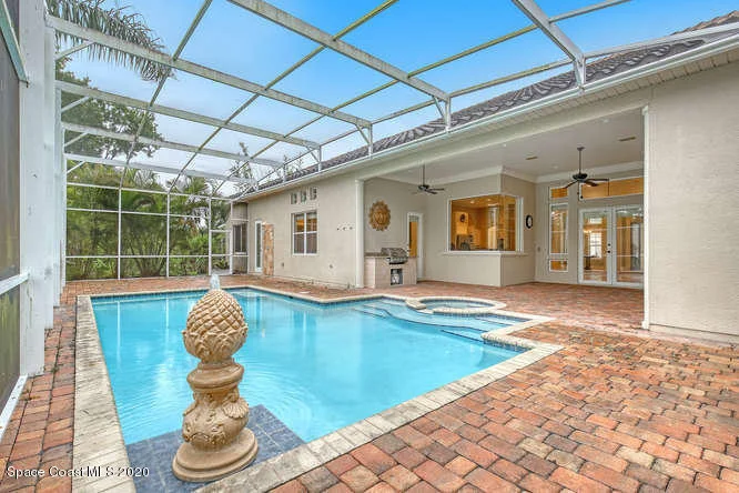 Photo of 902 Nelson Drive