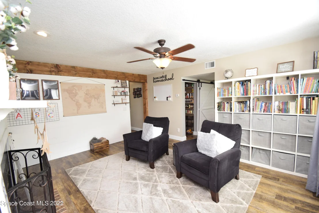 Photo of 1775 Grant Road