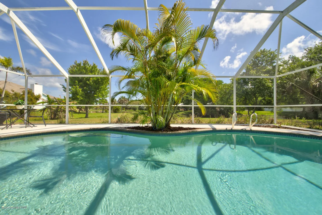 Photo of 2164 Royal Oaks Drive