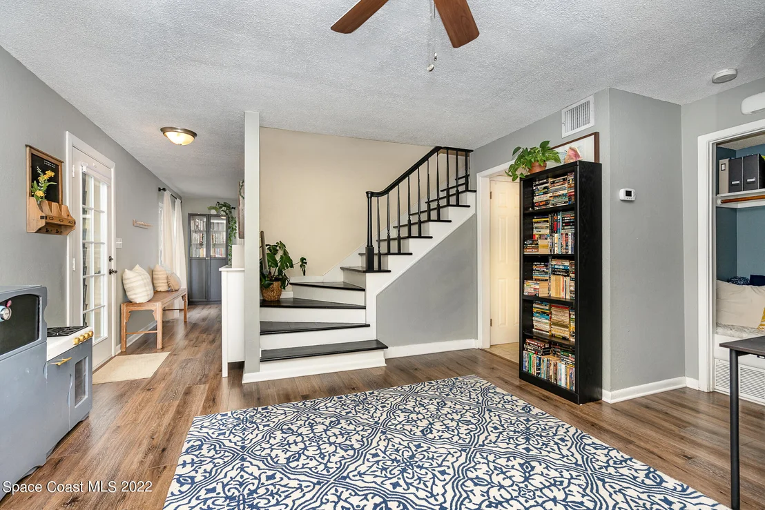 Photo of 1728 Hubbard Drive