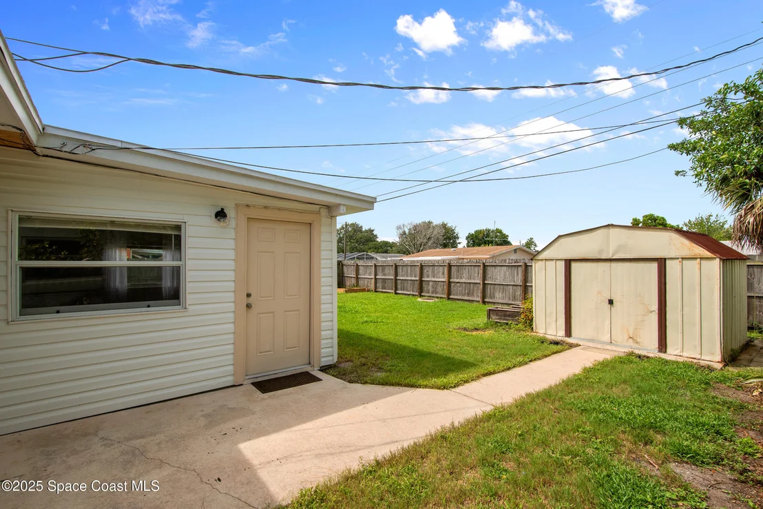 Photo of 620 Clarke Avenue