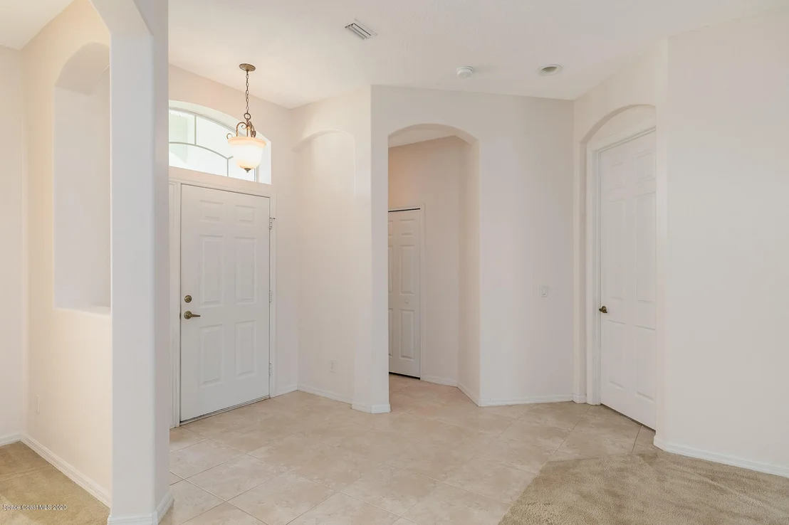 Photo of 1601 Whitman Drive