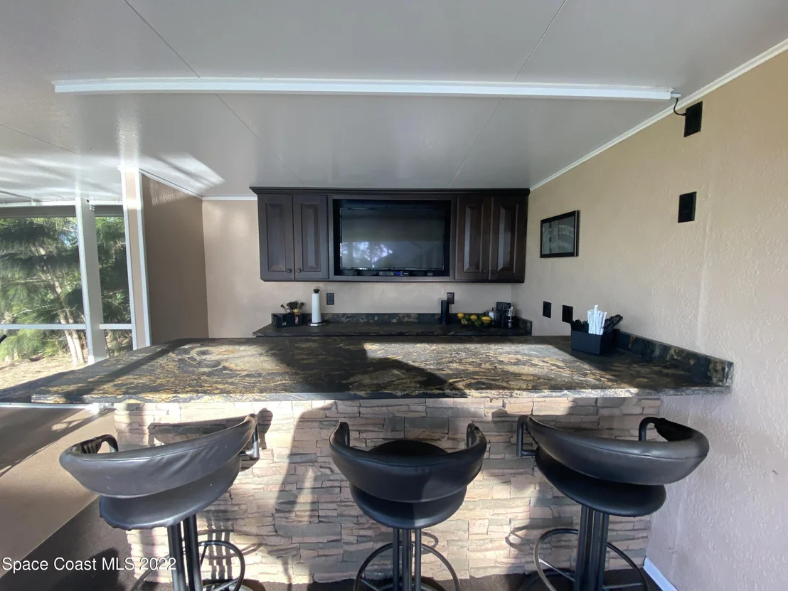 Photo of 1050 Parsley Avenue