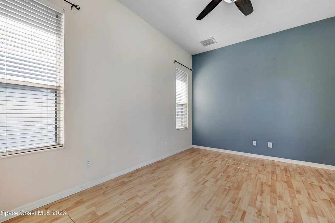 Photo of 1421 Whitman Drive