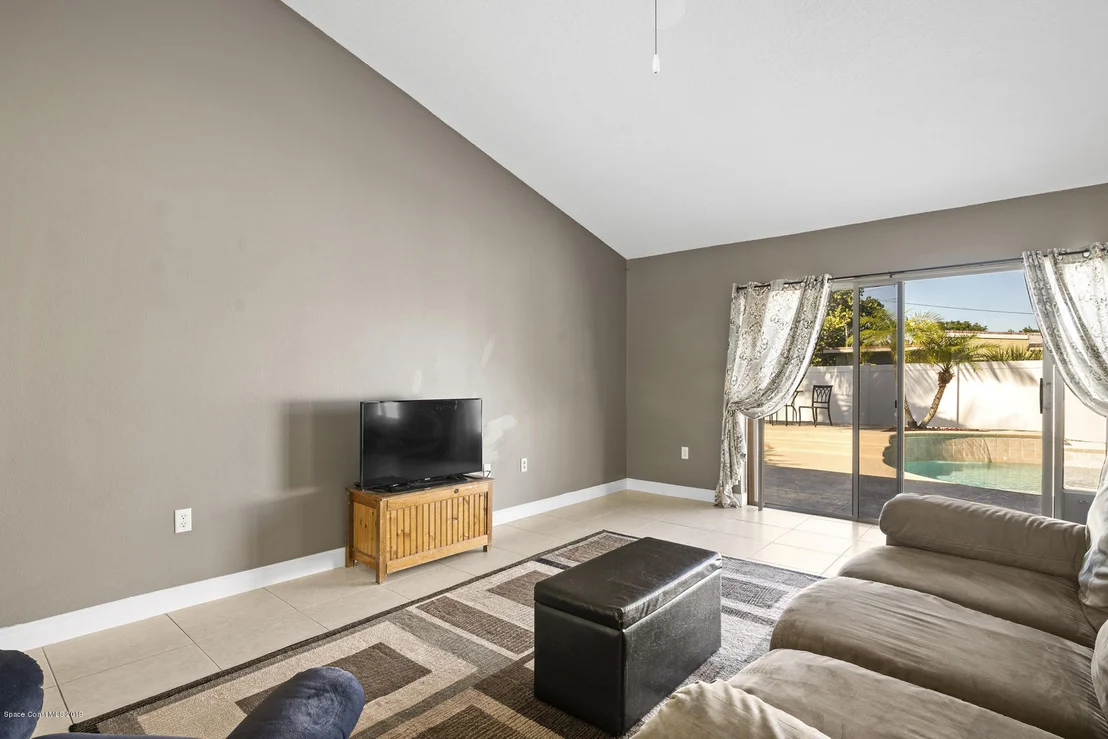 Photo of 218 Second Avenue