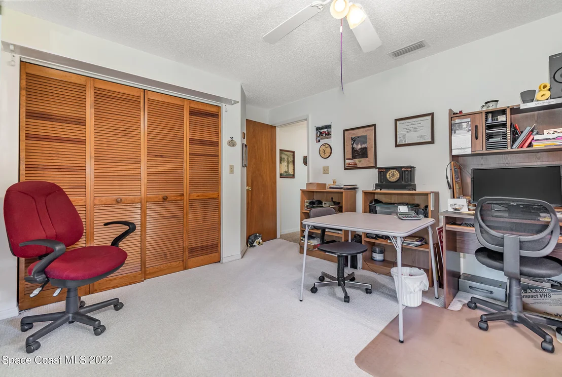 Photo of 4050 Burkholm Road