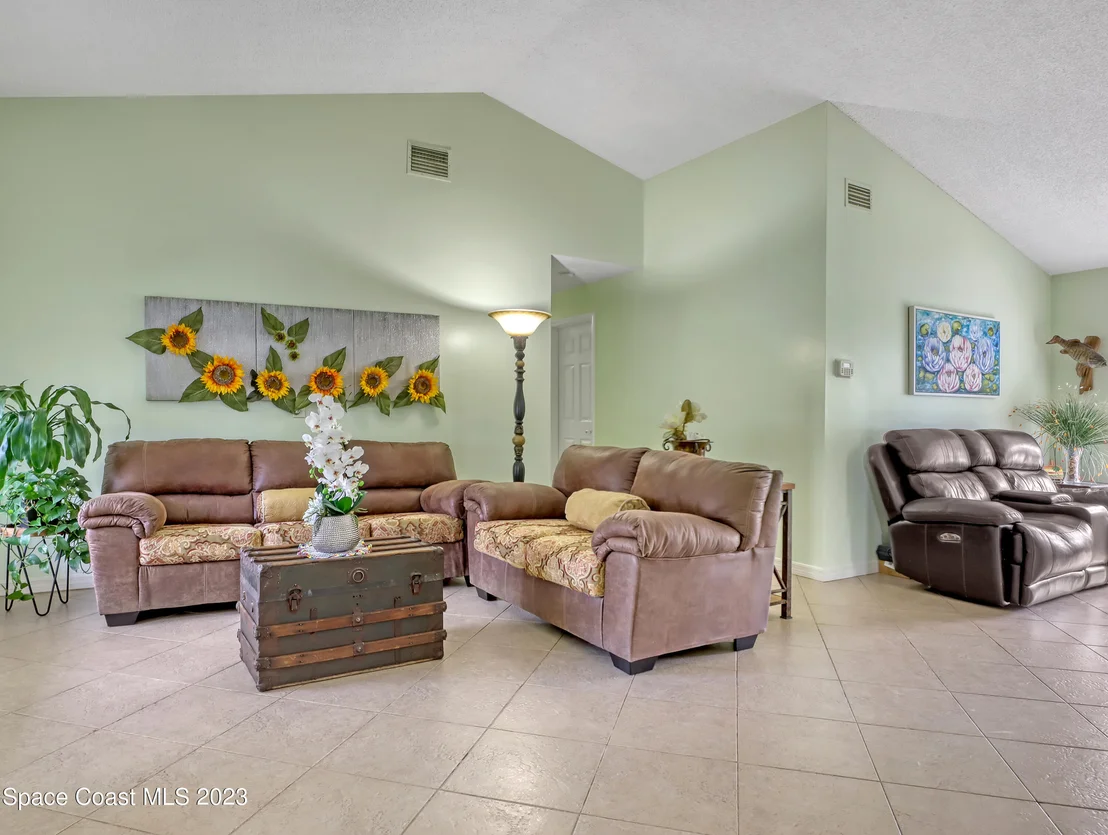Photo of 6385 Grissom Parkway
