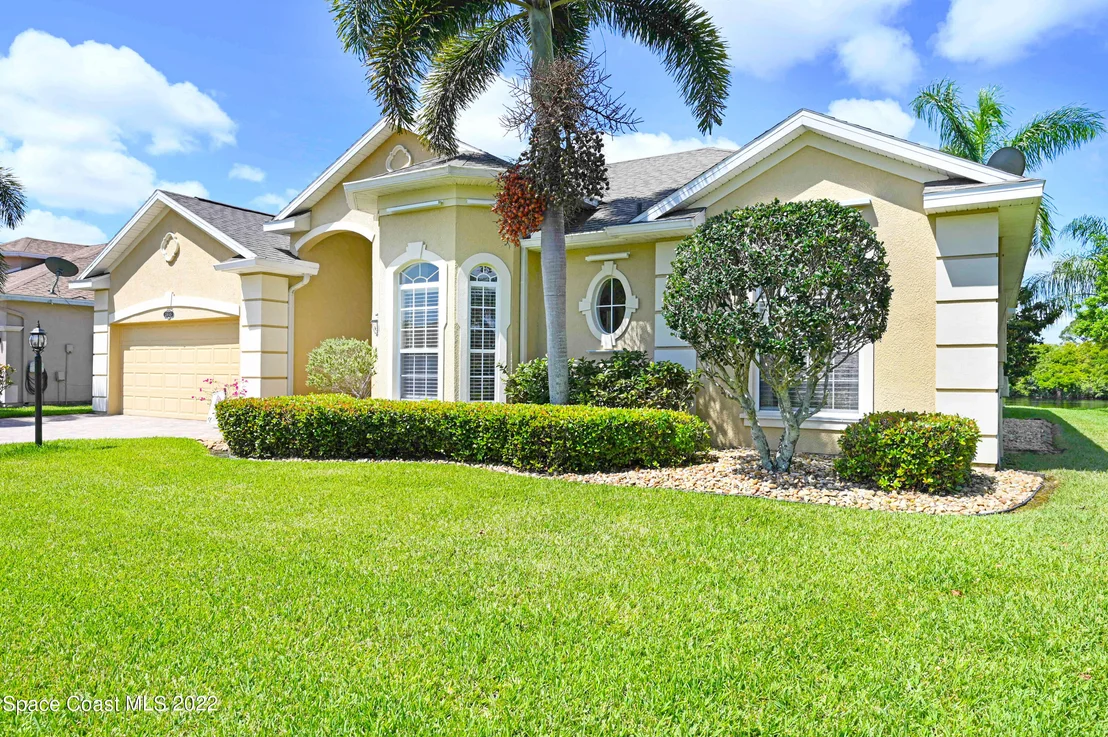 Photo of 3845 Waterford Drive