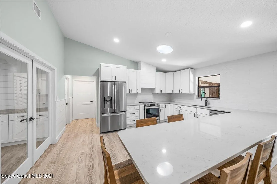 Photo of 3559 James Road