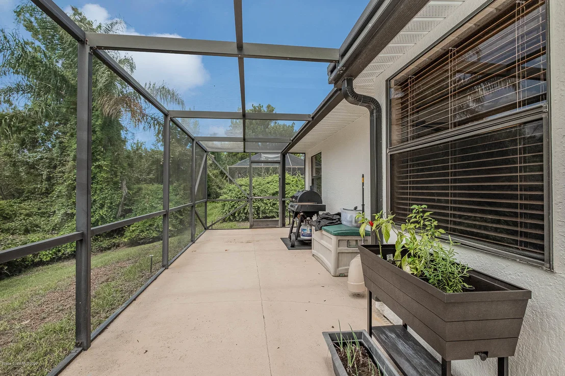 Photo of 5058 Alamanda Drive
