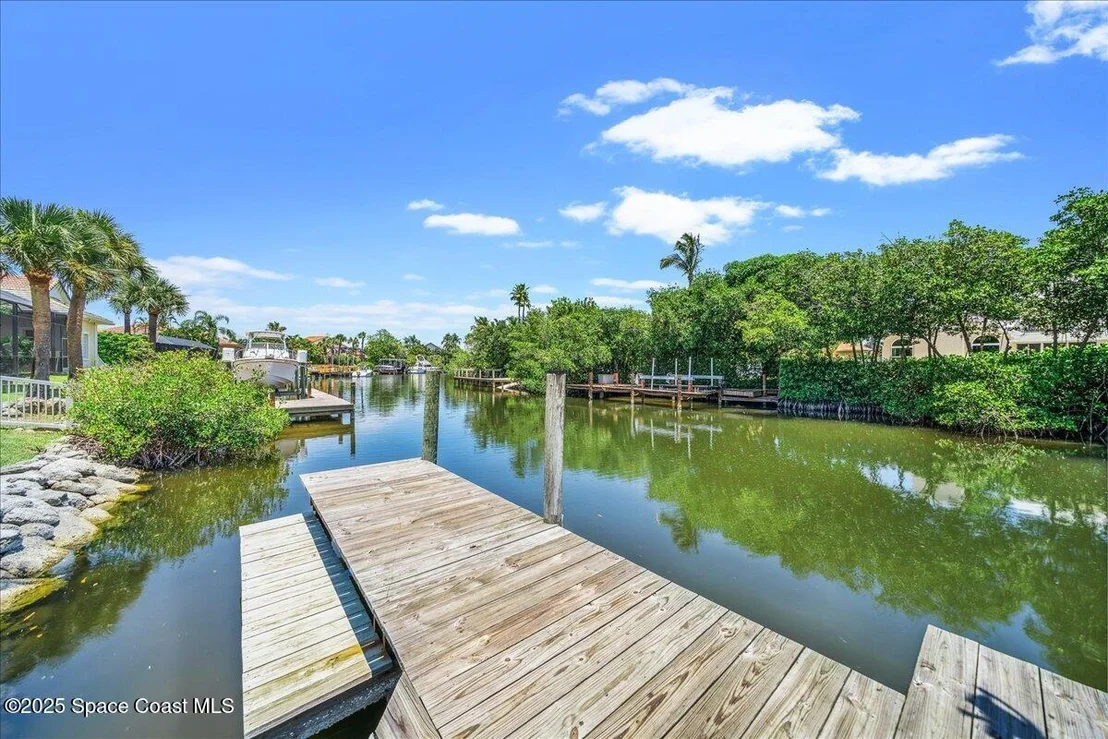 Photo of 489 Lanternback Island Drive