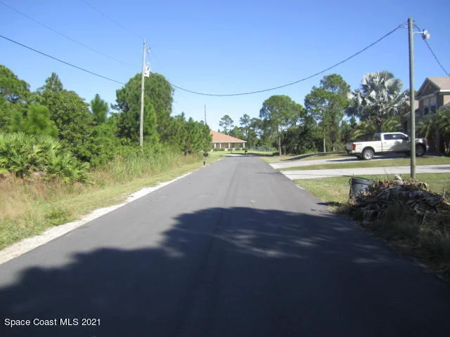 Photo of 2969 Fig Road SE