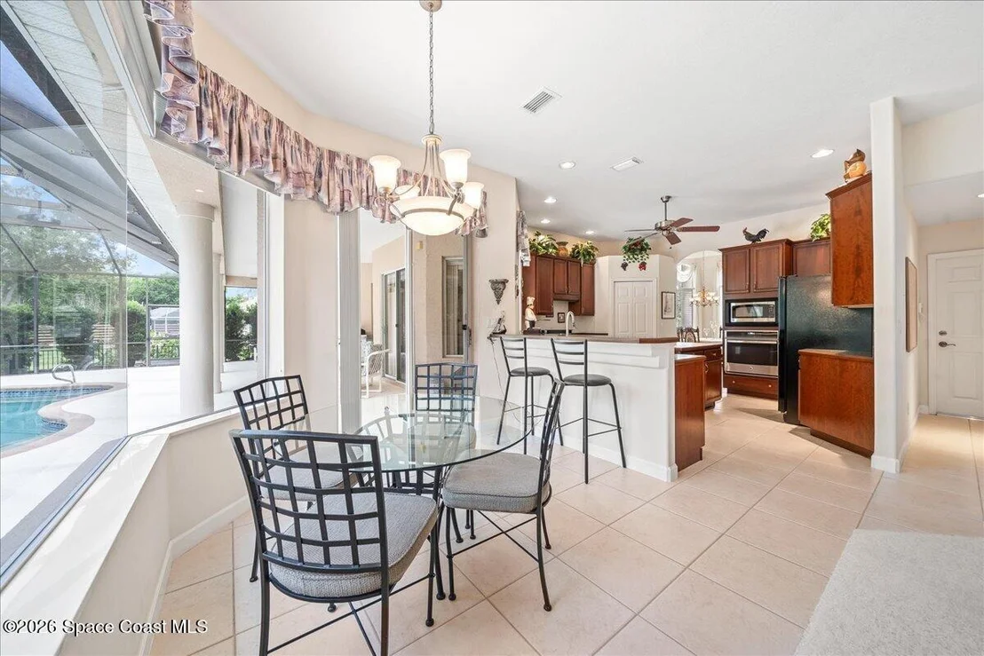 Photo of 4693 Canard Road