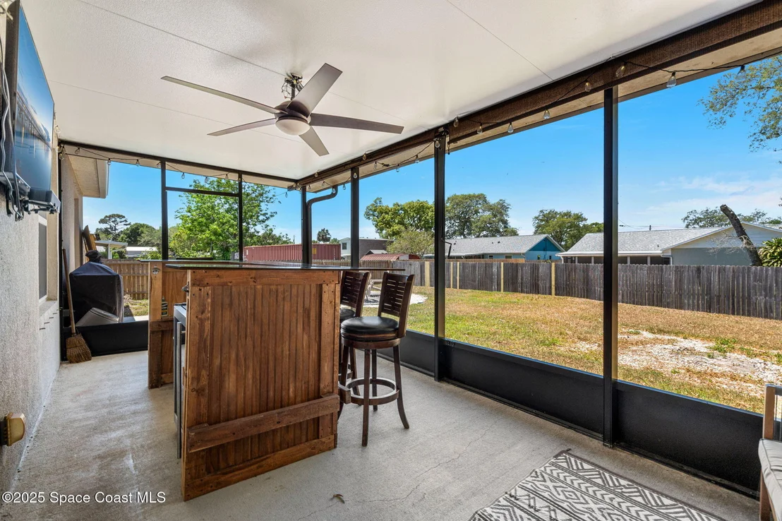 Photo of 6162 Rena Avenue