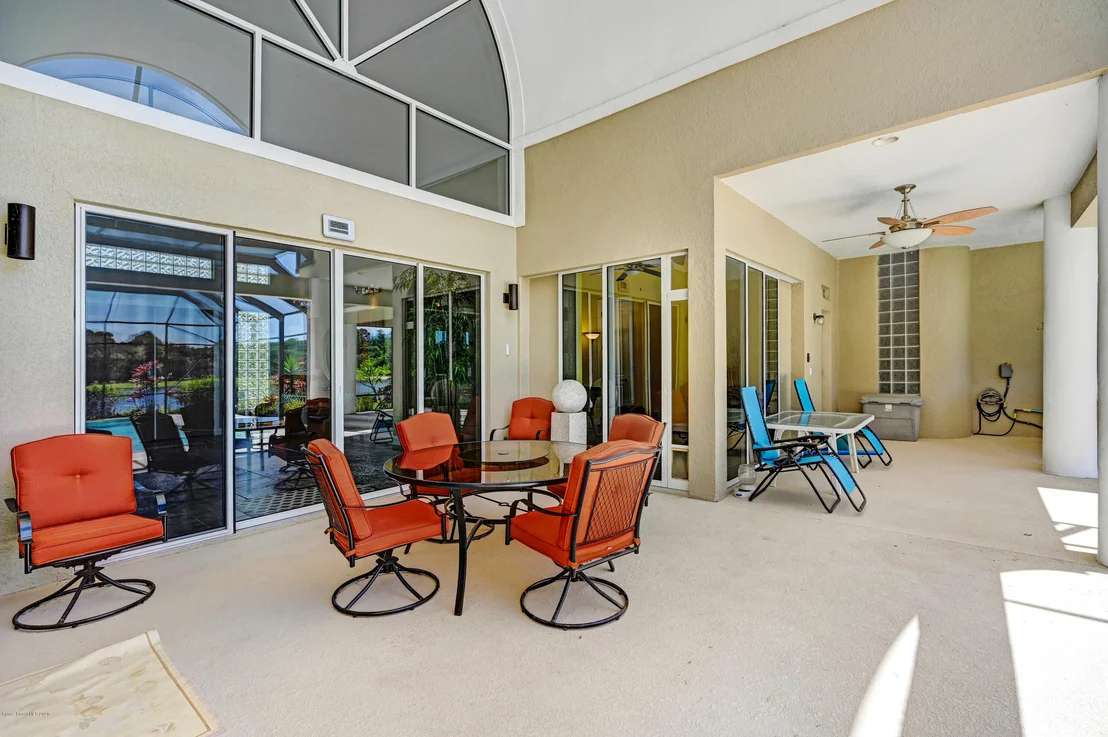 Photo of 5640 Willoughby Drive