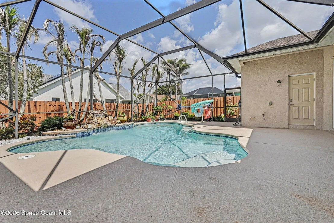 Photo of 1916 Thesy Drive
