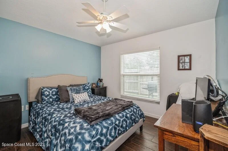 Photo of 948 Whisperoak Drive