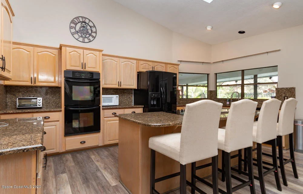 Photo of 534 Hummingbird Drive