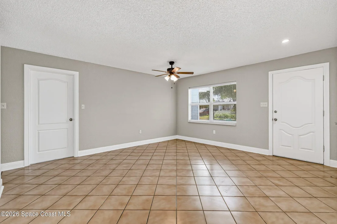 Photo of 1690 Muldrew Avenue