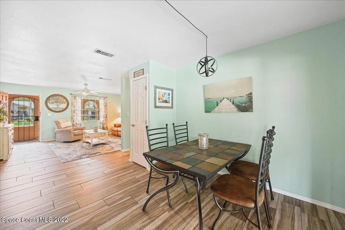 Photo of 237 Saldon Lane