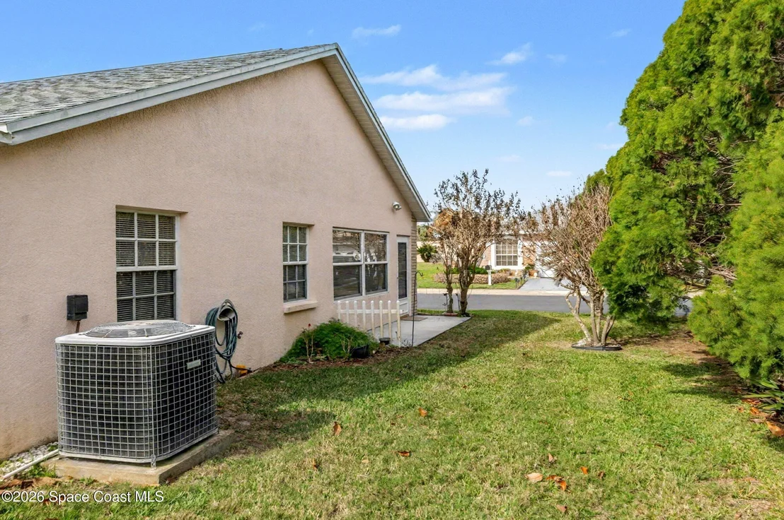 Photo of 975 S Fork Circle