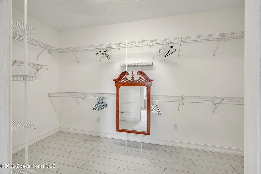 Photo of 2326 Holder Road