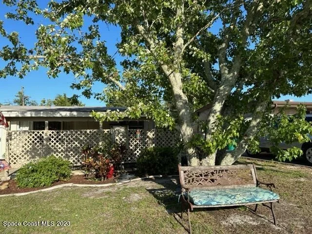 Photo of 1521 Arnold Drive