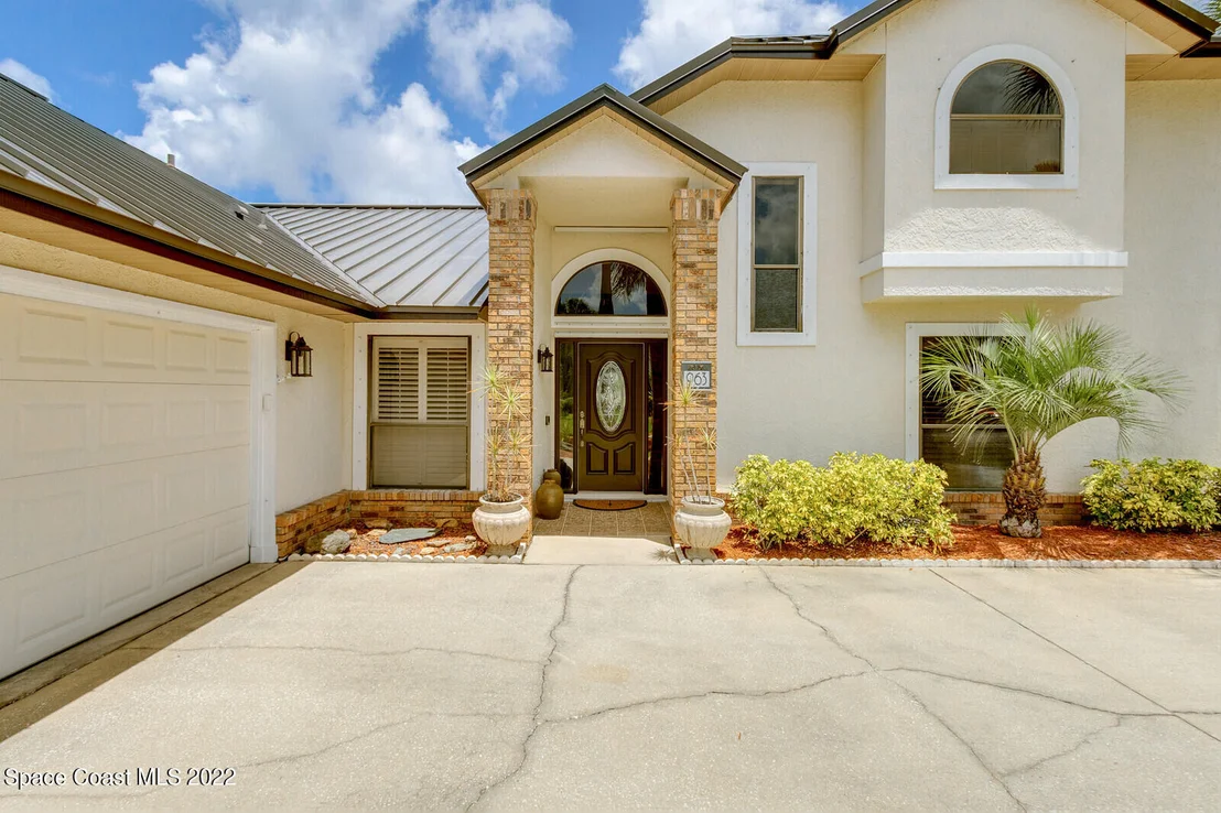 Photo of 963 Spanish Wells Drive