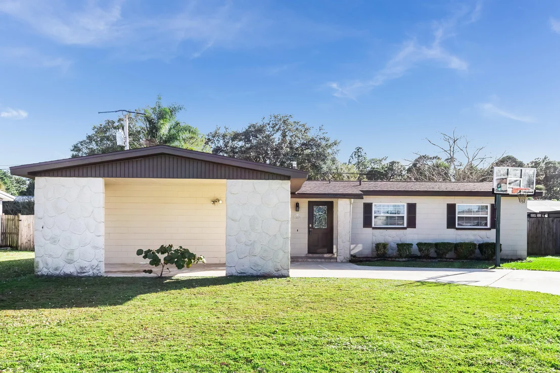 Photo of 1083 Coronado Drive