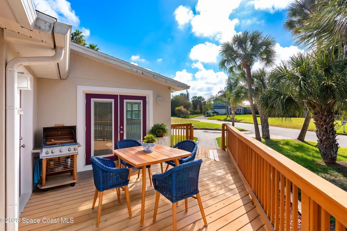 Photo of 135 Oakledge Drive