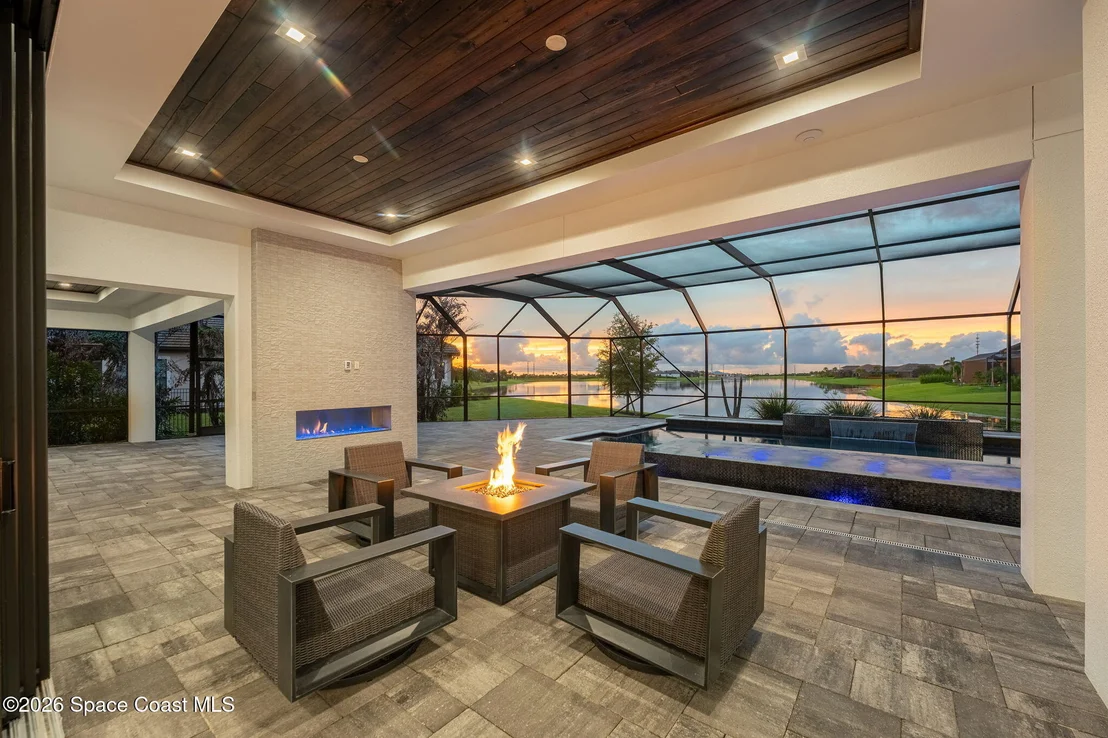 Photo of 3618 Lake Adelaide Place