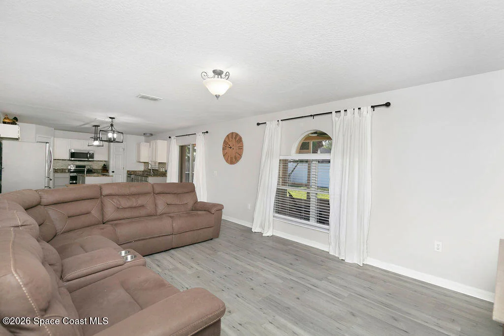 Photo of 571 Tortuga Way