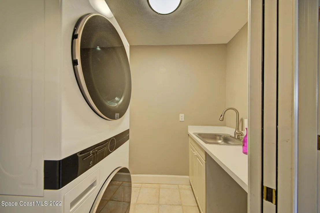 Photo of 5651 Herons Landing Drive