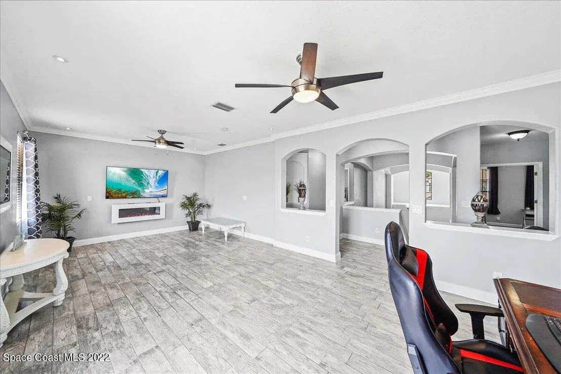 Photo of 1405 Talon Way