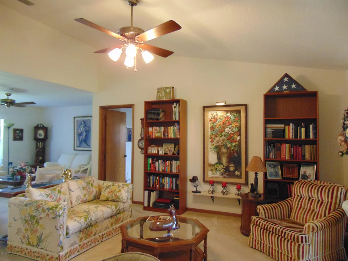 Photo of 1549 Freedom Drive
