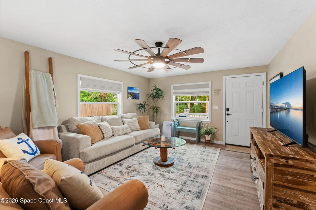 Photo of 1714 Crescent Road