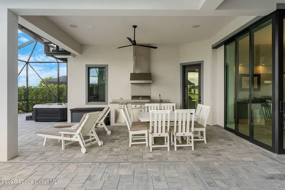Photo of 3739 Lake Adelaide Place